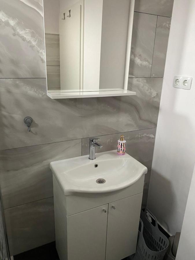 Studio Apartman Valentina Velika Mlaka Zewnętrze zdjęcie